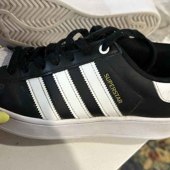 Adidas size 9 mod classic leather shoe - Picture 7 of 7